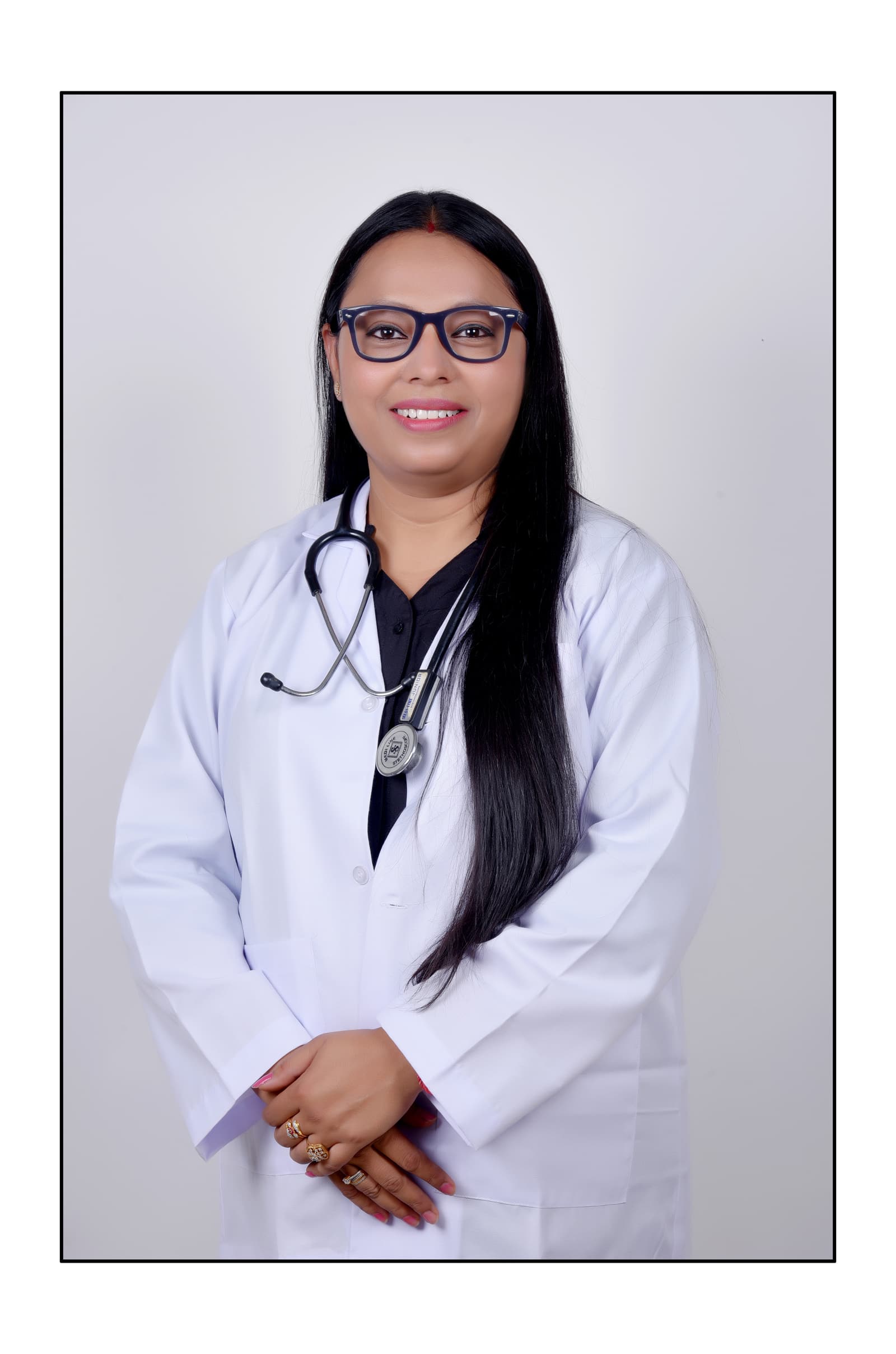 Dr. Surabhi Bansal - Best Physiotherapist in Jaipur with 14+ years of experience in orthopedic rehabilitation, pain management, and women's health